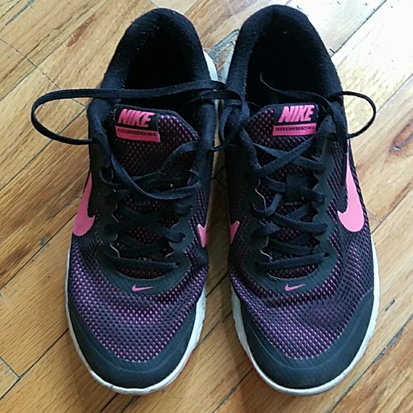 Nike Shoes - Nike Flex Experience Black/Pink Gym Shoes